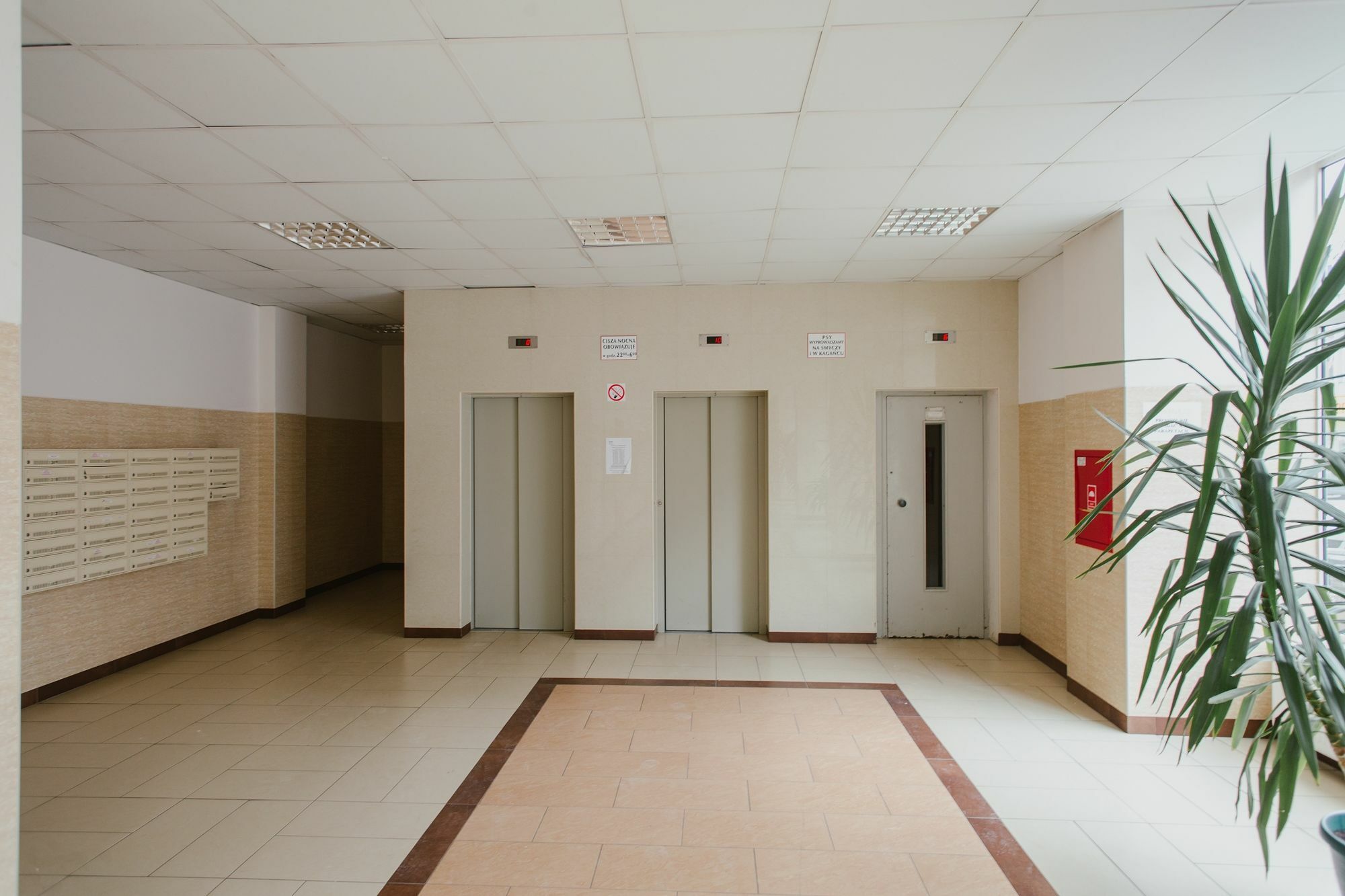 Shortstaypoland Grzybowska Βαρσοβία Εξωτερικό φωτογραφία